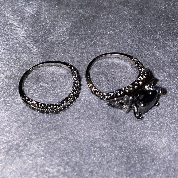 Ring & Guard 2 pc Black Cubic Zirconia Sz 9 Beautiful - Picture 4 of 13